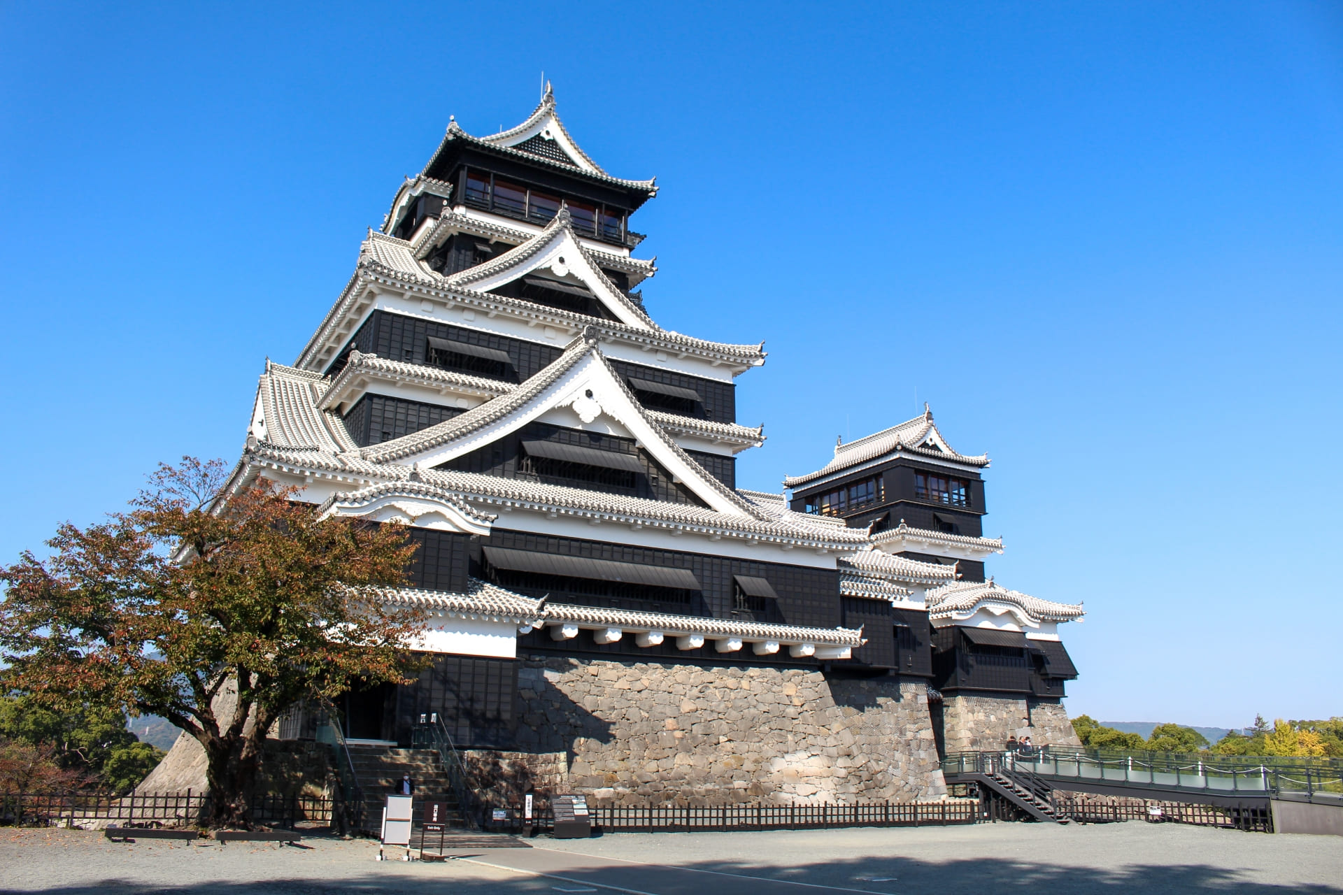 日本の城の部位名称一覧｜天守・石垣・狭間など74種の役割まとめ